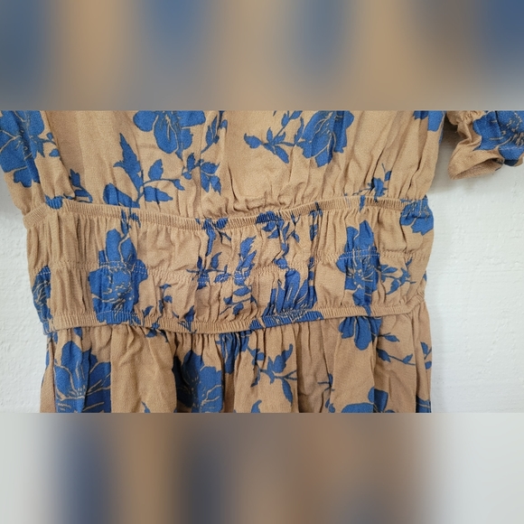 NWT Kayla's Armoire Floral Dress - Picture 5 of 9